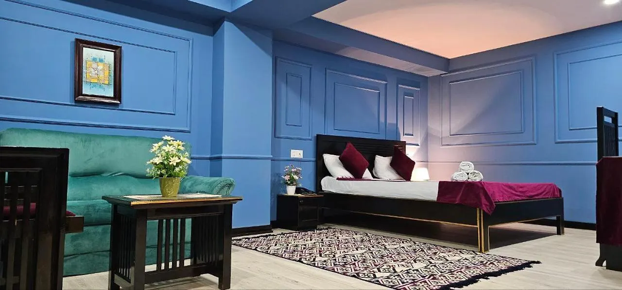 Haz Boutique Hotel Baku 4*,